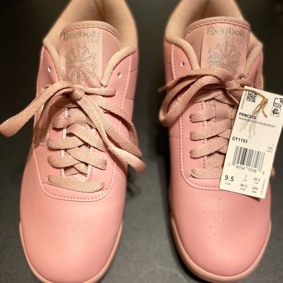 pink princess reebok